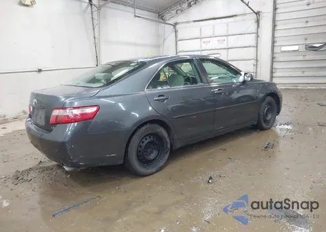 2007 Toyota Camry Le V6 from USA, damaged, VIN 4T1BK46K27U527409